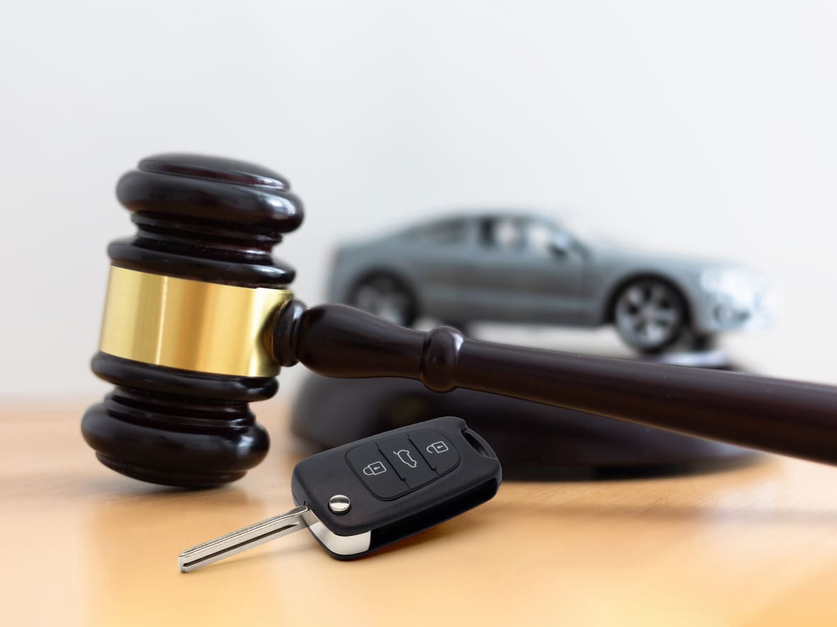 DO I NEED A LAWYER FOR A CAR ACCIDENT