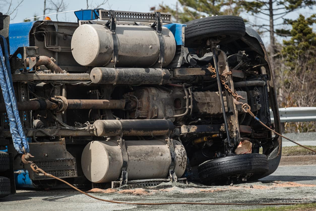 TRUCK ACCIDENT INJURIES CAN BE CATASTROPHIC