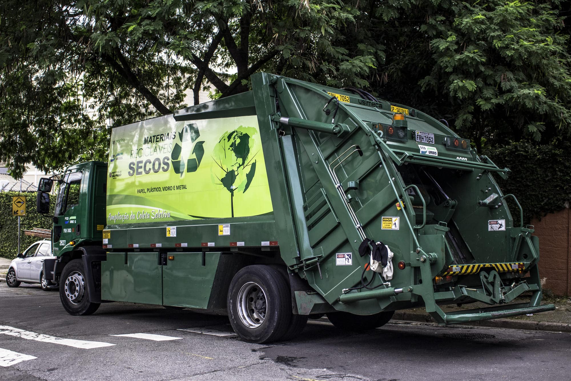 Garbage Truck Accidents in NYC